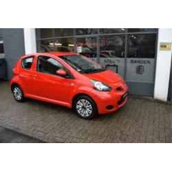 Toyota Aygo 1.0-12V Cool AIRCO,APK,1 EIGENAAR ! (bj 2011)