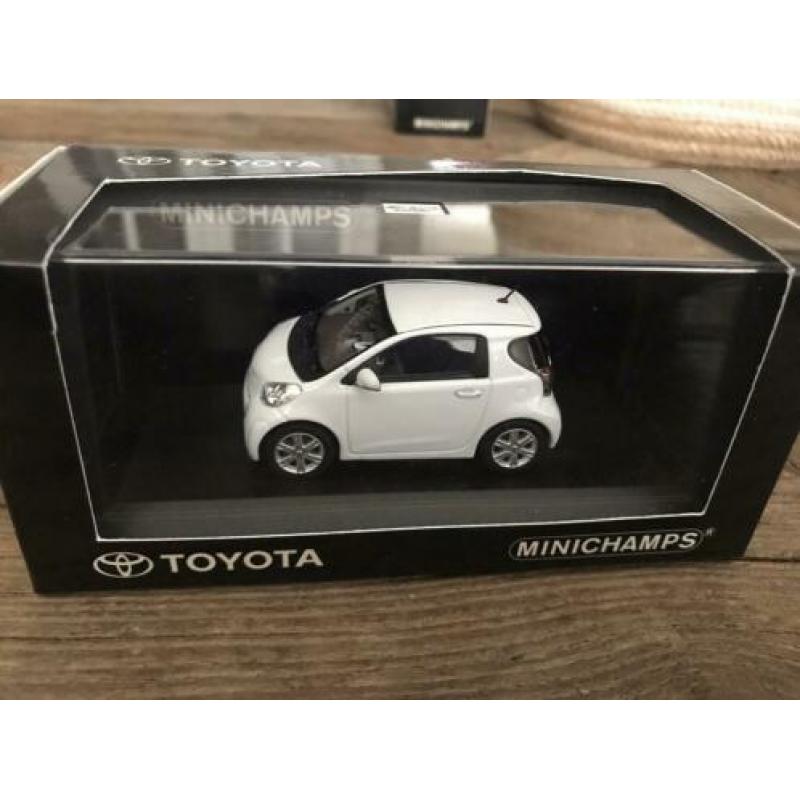 Toyota IQ Uniek model voor jouw verzameling!!