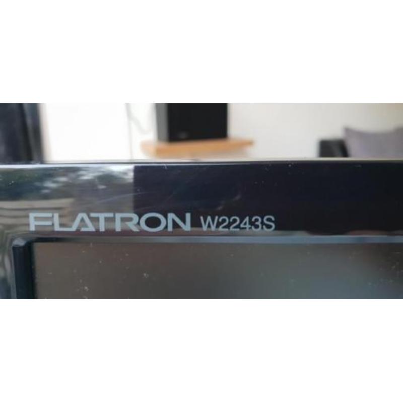 Als nieuw , LG Flatron W2243S