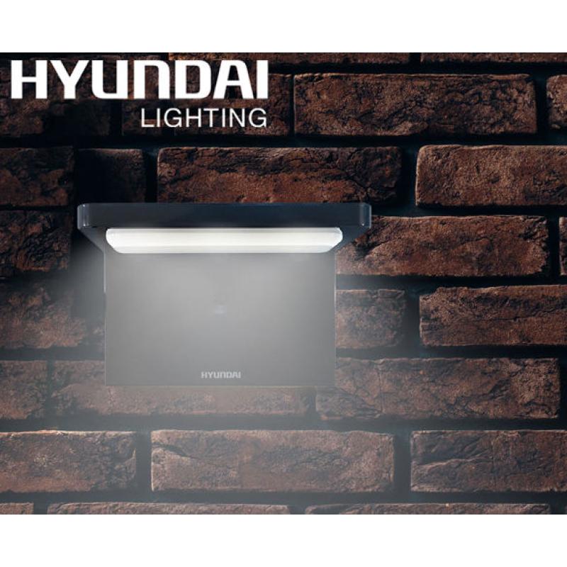 Hyundai L shape Solar Flat Light